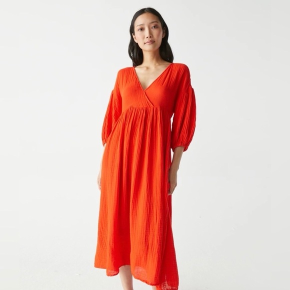 Michael Stars Dresses & Skirts - Michael Stars Isabella Cotton Gauze Midi Dress